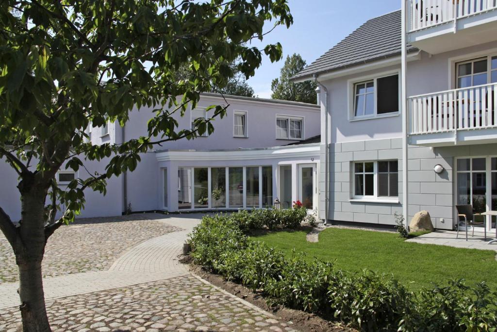 Aparthotel Saatmann Garni Ahrenshoop Exterior foto