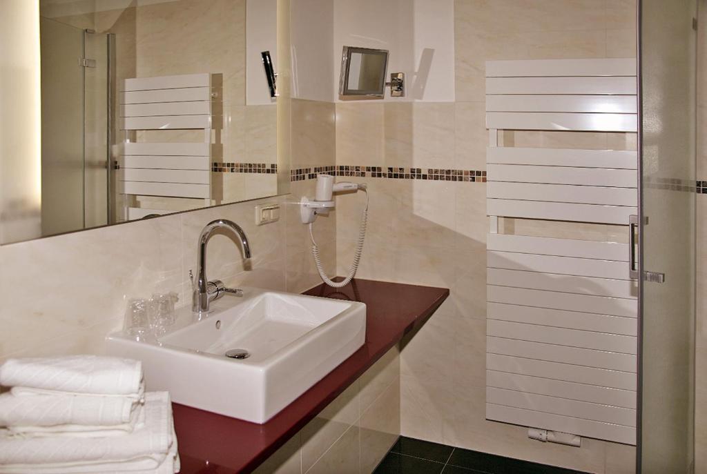 Aparthotel Saatmann Garni Ahrenshoop Habitación foto