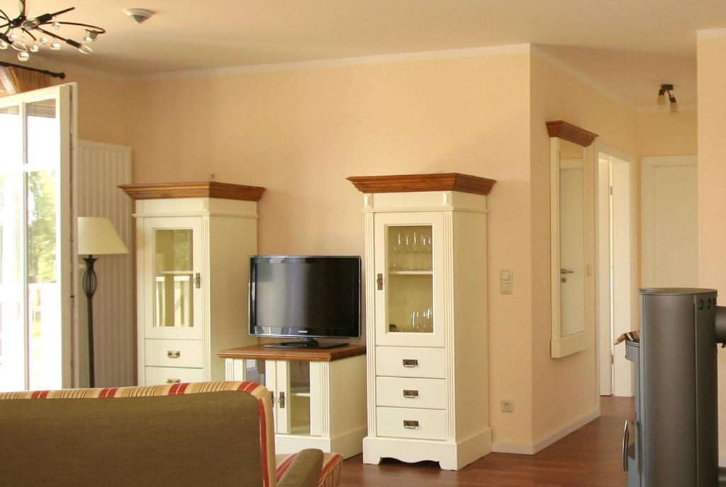 Aparthotel Saatmann Garni Ahrenshoop Habitación foto