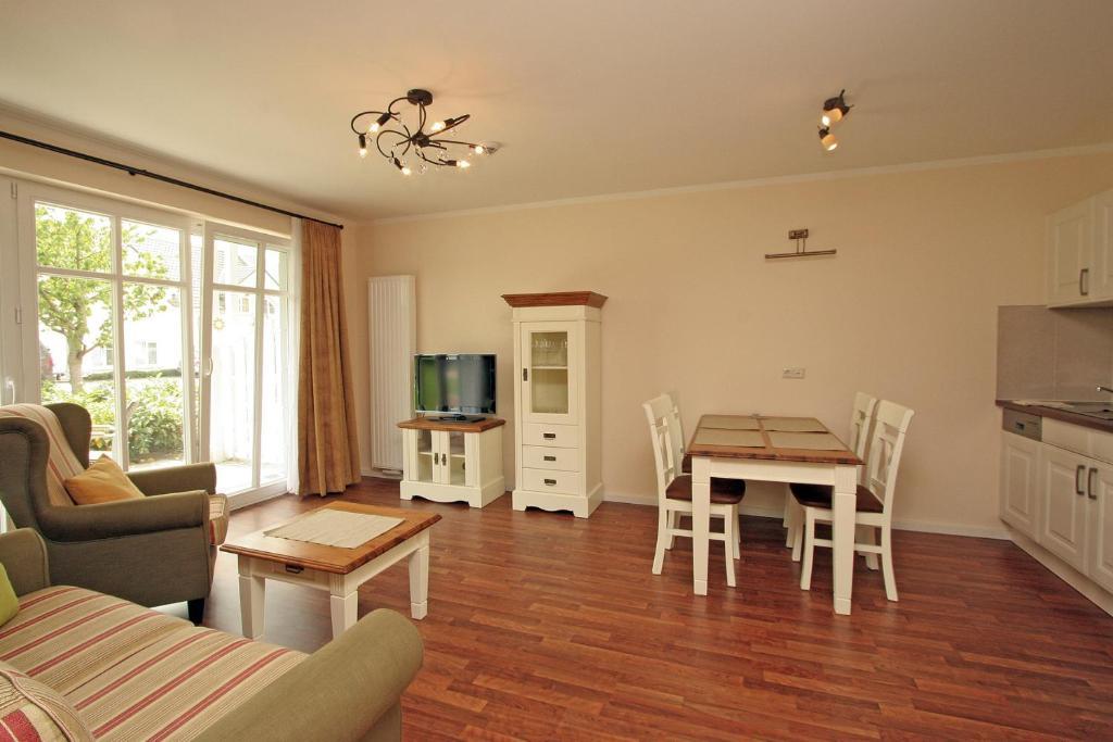 Aparthotel Saatmann Garni Ahrenshoop Exterior foto